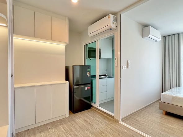 bedroom and room interior of Regent Home Bangna (รีเจ้นท์โฮม บางนา)