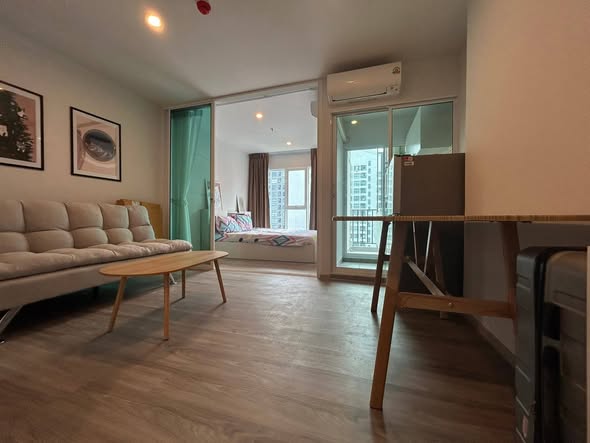 living room and bedroom of Regent Home Bangna (รีเจ้นท์โฮม บางนา)