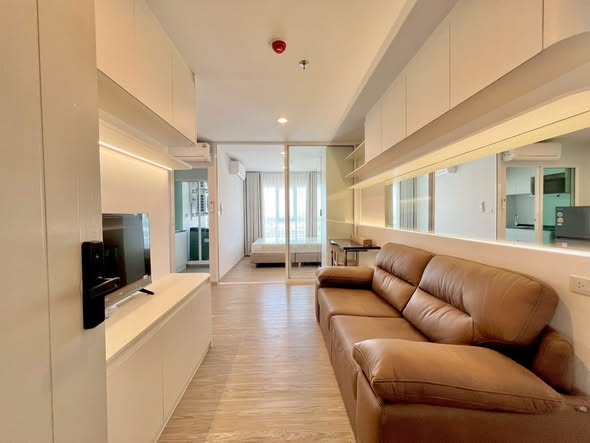 living room and room interior of Regent Home Bangna (รีเจ้นท์โฮม บางนา)