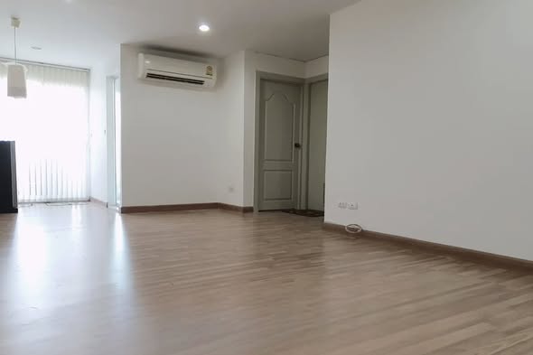Regent Home Condo 9 Sukhumvit 64