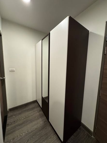 room interior of Rende Sukhumvit 23