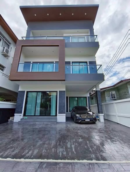 RESIDENCE SUKHUMVIT 65