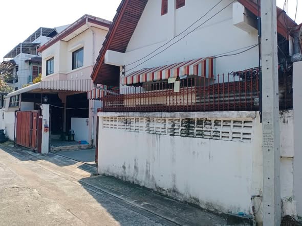 RESIDENCE SUKHUMVIT 65