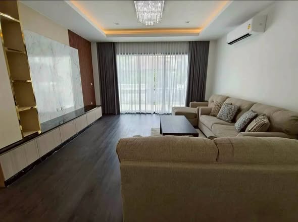 living room and bedroom of RESIDENCE SUKHUMVIT 65
