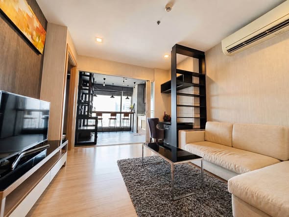 living room and bedroom of RHYTHM Ratchada-Huaykwang
