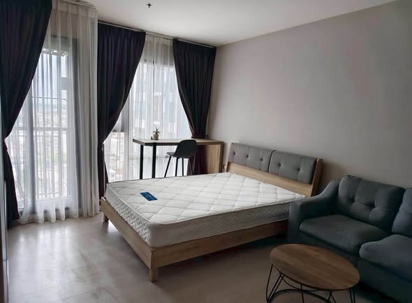 bedroom of Rhythm Sukhumvit 36-38