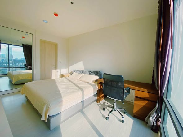bedroom of Rhythm Sukhumvit 42