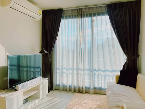 bedroom of Rhythm Sukhumvit 42