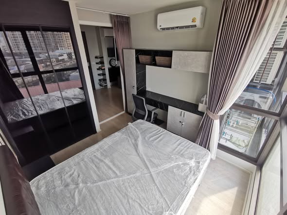 bedroom of RHYTHM Sukhumvit 44/1
