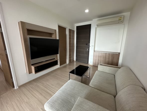 bedroom of Rhythm Sukhumvit 50