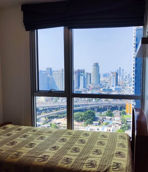 bedroom of Rhythm Sukhumvit 50