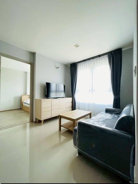 bedroom of Rich Park Chao Phraya