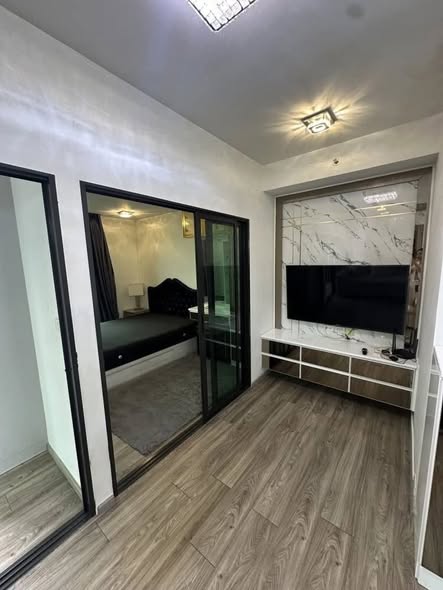 room interior of Rich Park Terminal Phaholyothin 59