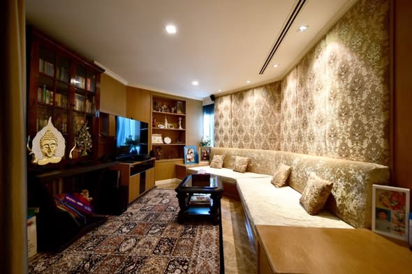 bedroom of Sathorn Gardens