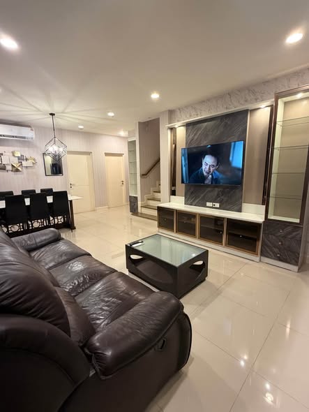 living room of Setthasiri Pattanakarn