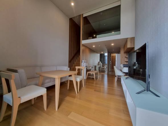 living room and room interior of Siamese Exclusive 31