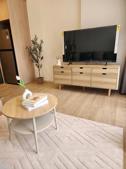 living room and room interior of SIAMESE RAMA9 SITE OFFICE