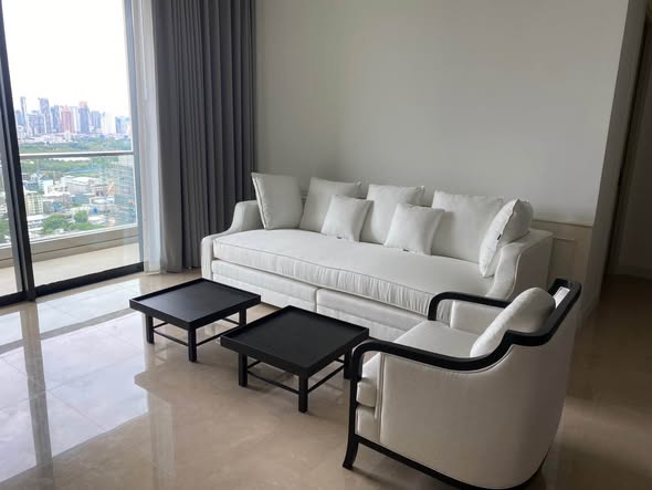 living room of Sindhorn Residence