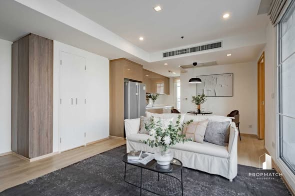 living room and room interior of Siri at Sukhumvit