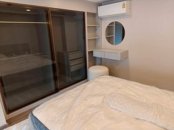 bedroom of So Origin Kaset Interchange