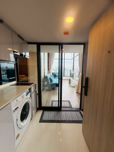 room interior of So Origin Kaset Interchange