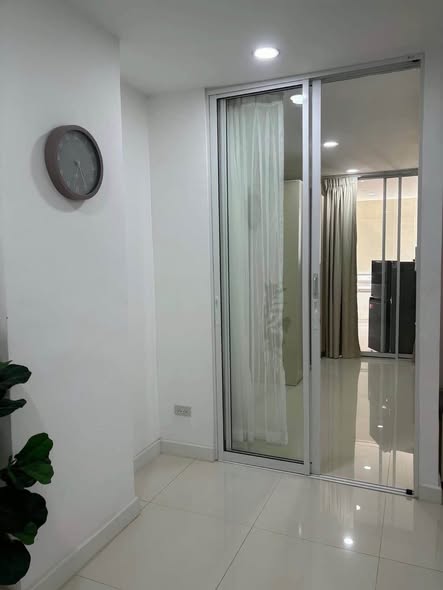 room interior of SR Complex condo