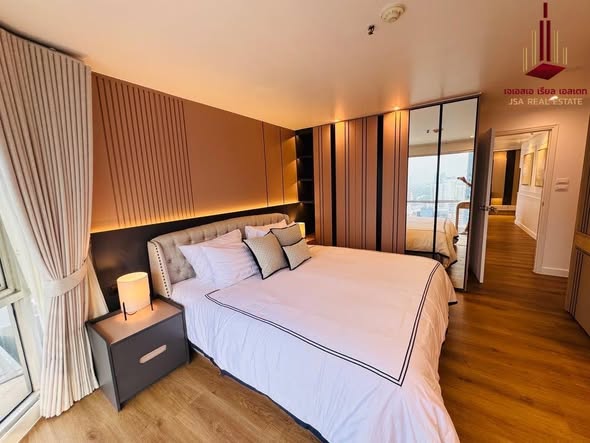 bedroom of Sukhumvit Suite