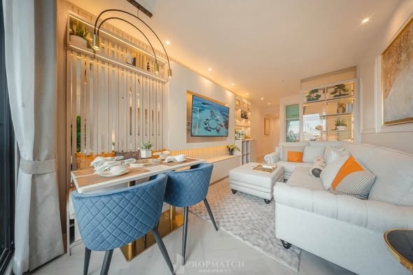 living room and bedroom of Supalai Casa Riva condo