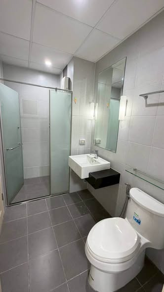 bathroom of Supalai Monte at Viang Chiangmai
