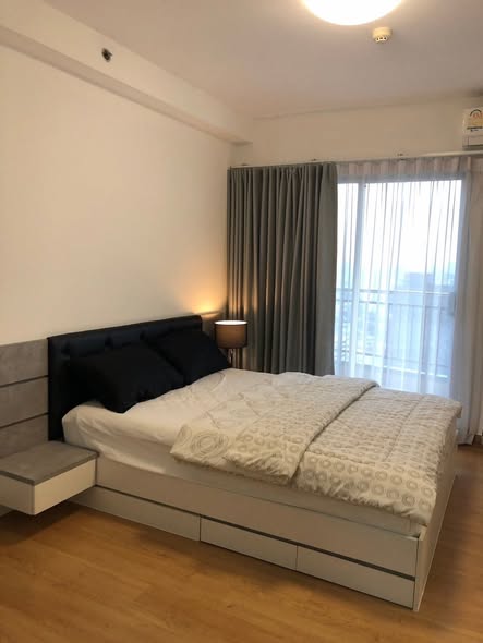 bedroom of Supalai Park Ekkamai – Thonglor
