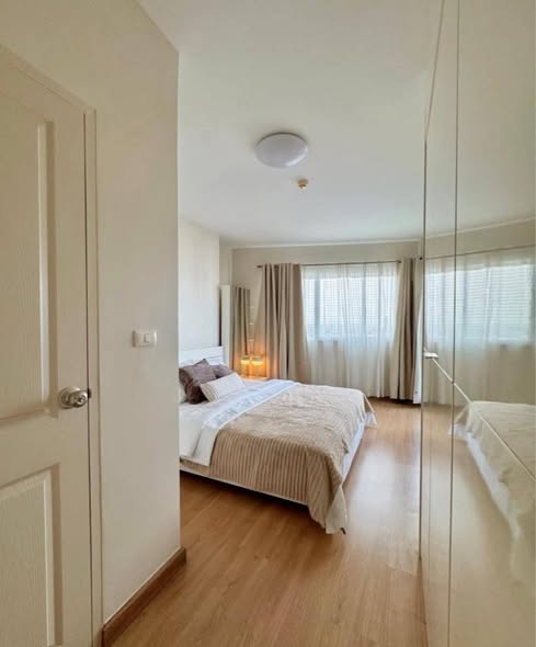 bedroom of Supalai Park Ekkamai – Thonglor