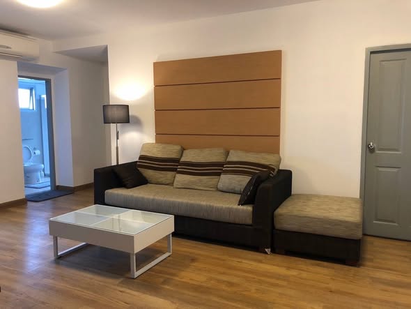 living room and room interior of Supalai Park Ekkamai – Thonglor