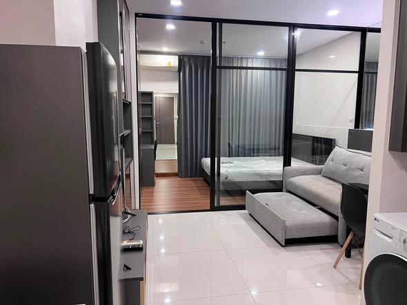 bedroom and room interior of Supalai Premier Charoen Nakhon