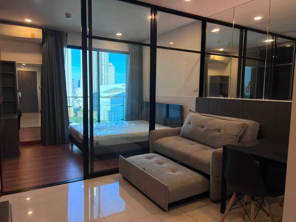 bedroom and room interior of Supalai Premier Charoen Nakhon