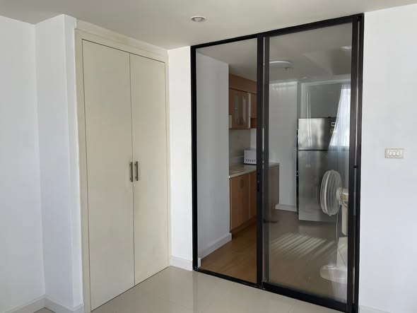 room interior of Supalai Premier Place Asok