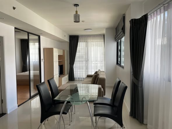 room interior of Supalai Premier Place Asok