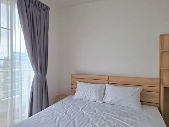 bedroom of Supalai River Place