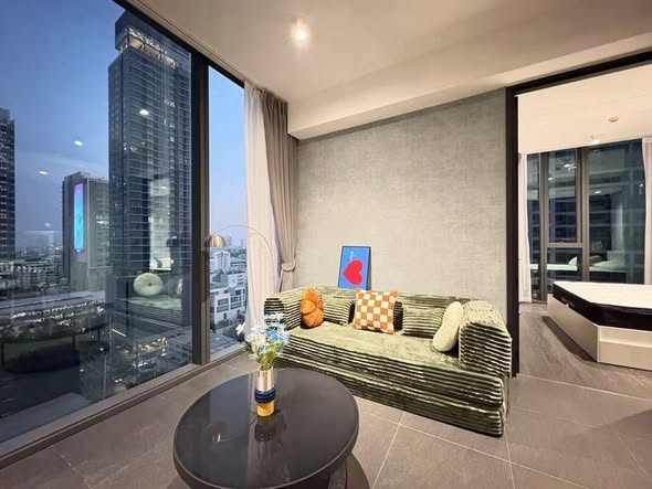 living room of Tait Sathorn 12