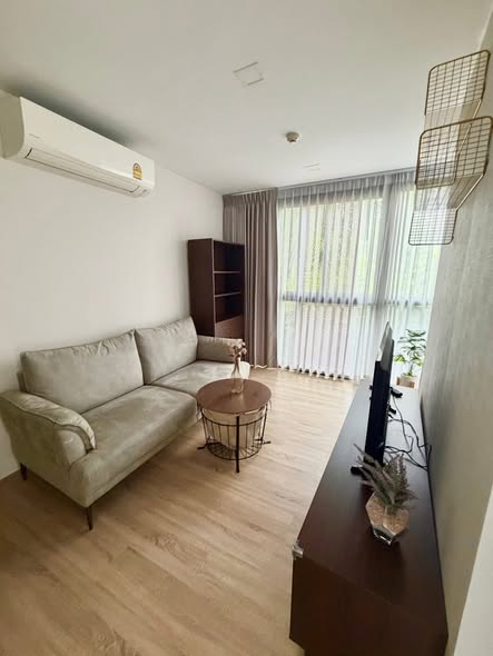 living room and bedroom of TAKA HAUS ทากะ เฮาส์
