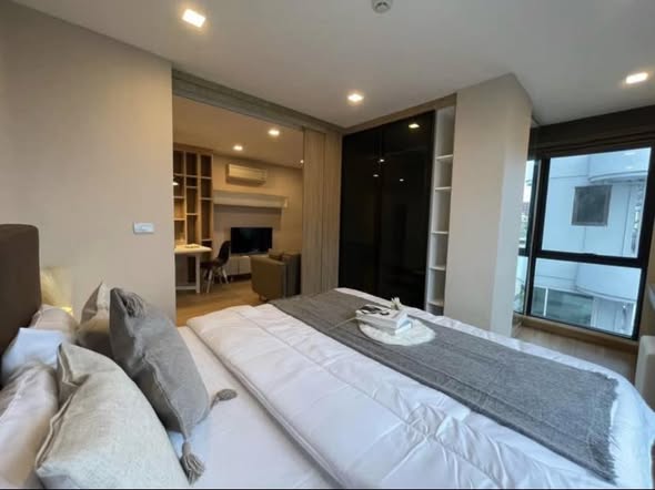 bedroom of THE ACE EKAMAI