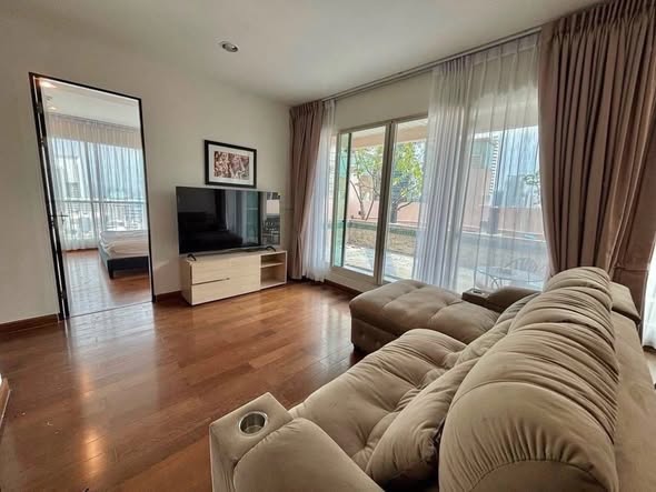 bedroom and living room of The Address Chidlom