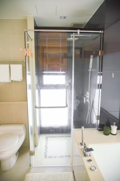 room interior and bathroom of The Address Sathorn