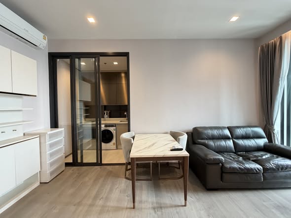 bedroom and living room and room interior of The Address Siam-Ratchathewi