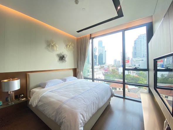 bedroom of The Bangkok Thonglor