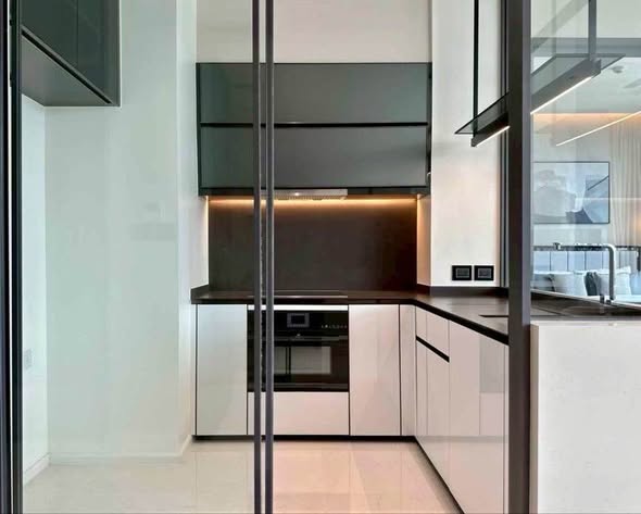 room interior and kitchen of The Bangkok Thonglor