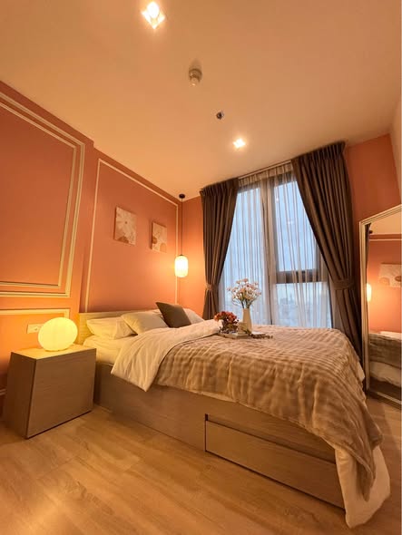 bedroom of THE BASE Garden Rama 9