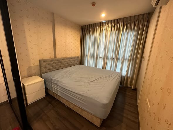 bedroom of The Base Park East