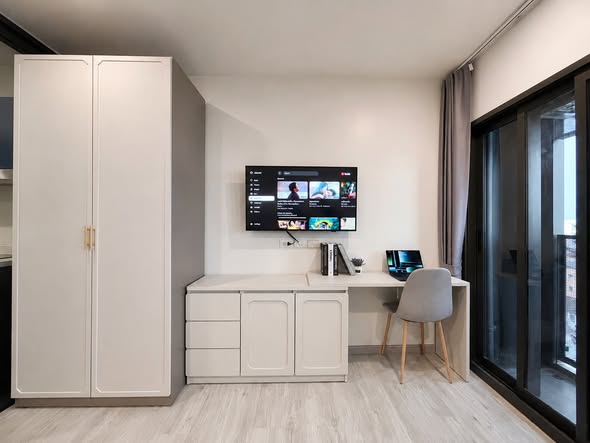 bedroom and room interior of THE BASE Saphanmai