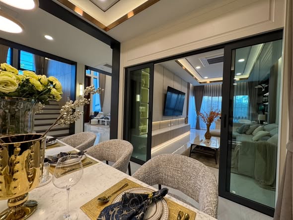living room of The City Sukhumvit-Onnut 2