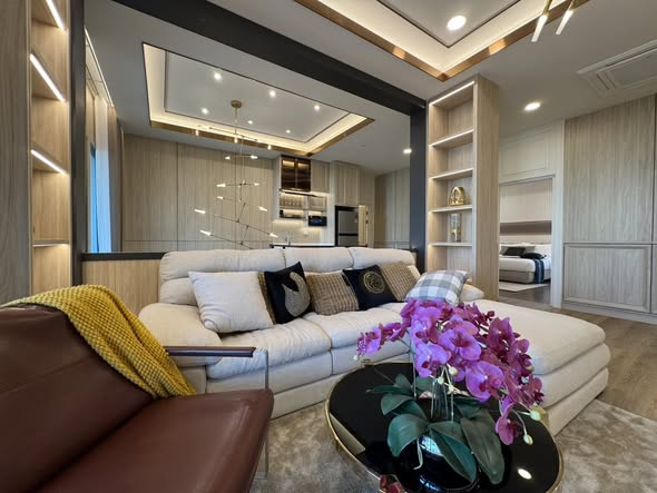 living room of The City Sukhumvit-Onnut 2